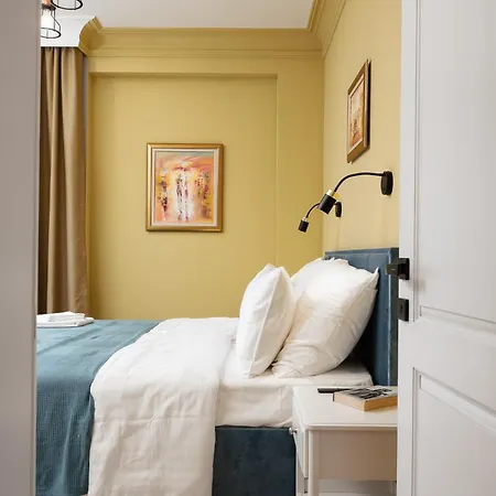 Brand New 2 Bdr Luxury In Centre * Sofía